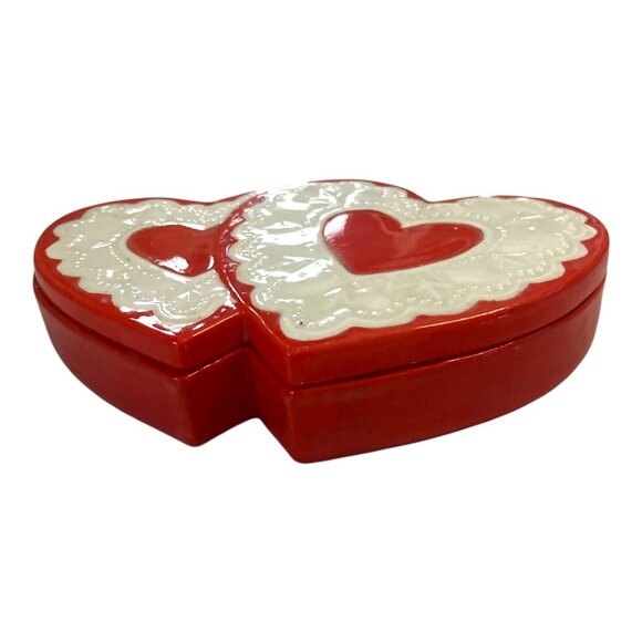 Vintage Double Heart Ceramic Trinket Box | Red & White | 1990s Valentine Keepsak - Picture 3 of 6